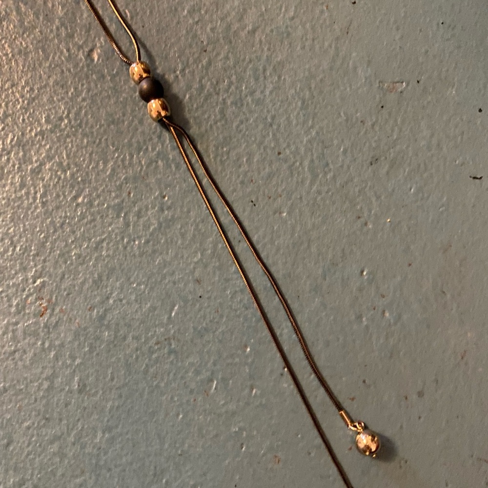 Ladies necklace
